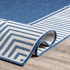 Nuloom Leah Classic Bordered Indoor/Outdoor Area Rug