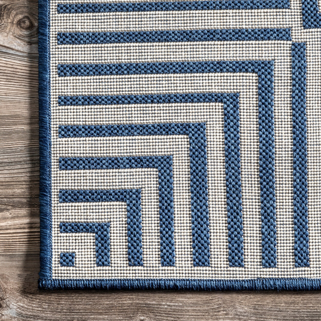 Nuloom Leah Classic Bordered Indoor/Outdoor Area Rug