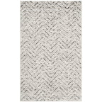 SAFAVIEH Adirondack Hildegard Chevron Distressed Rug