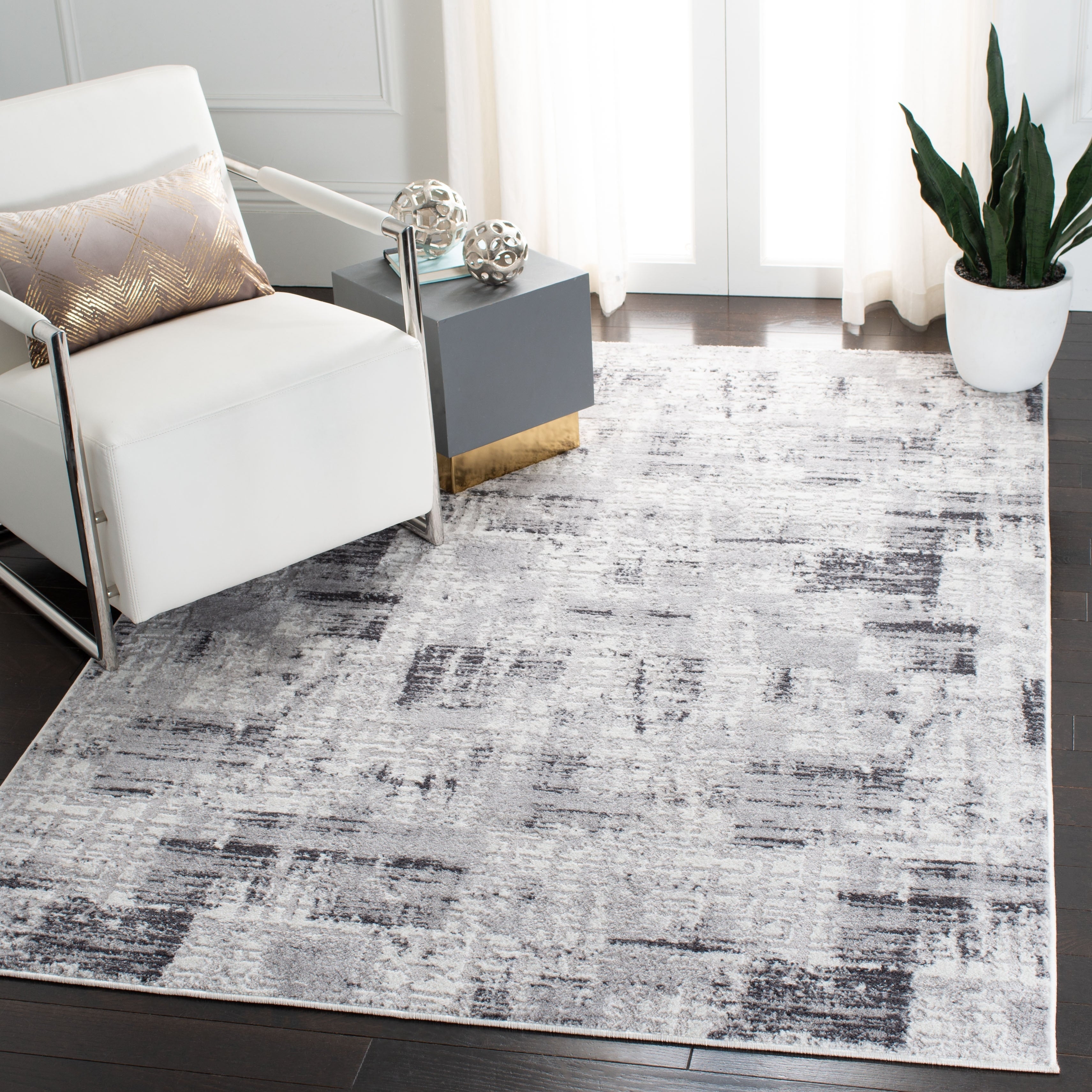 SAFAVIEH Amelia Marjolene Modern Abstract Rug