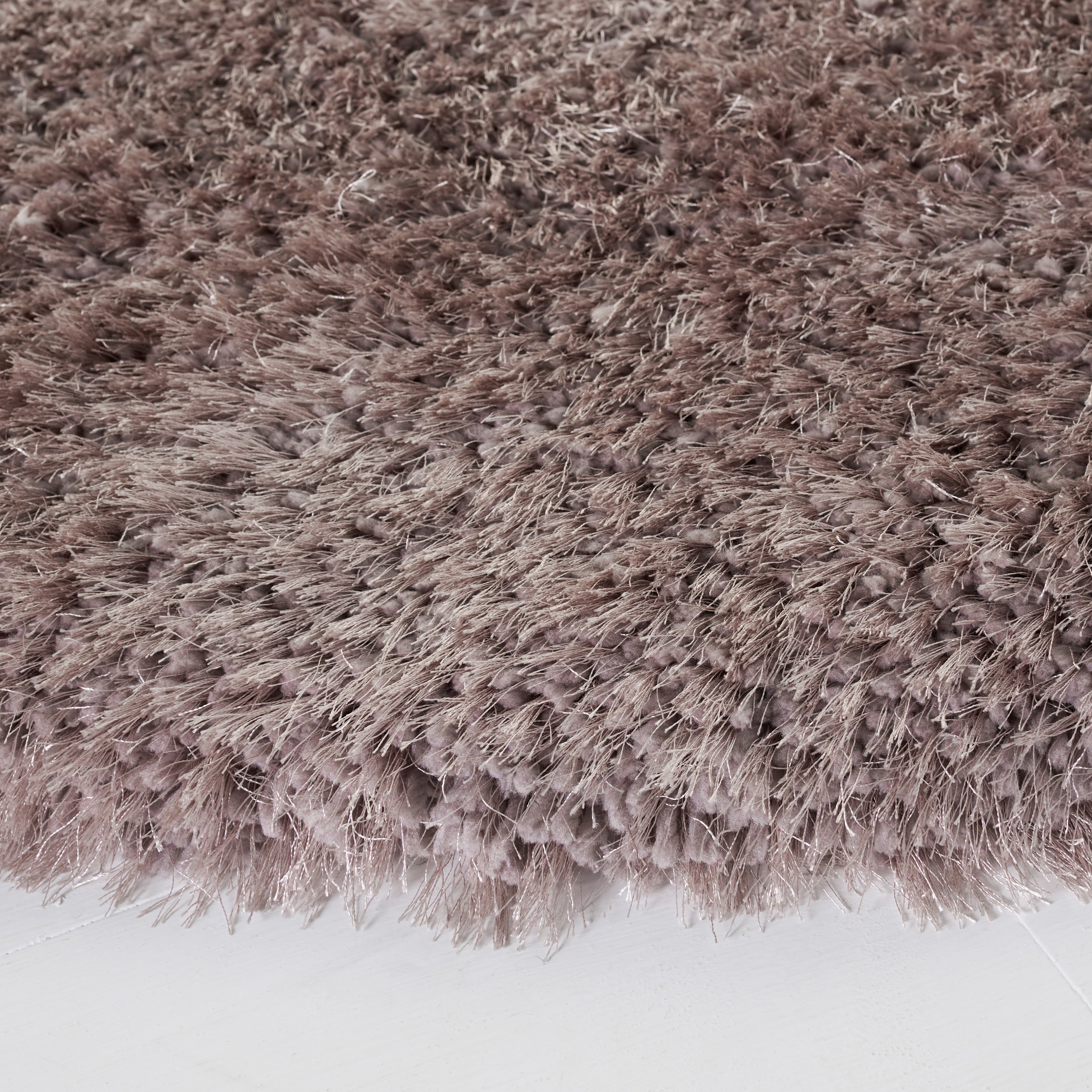 SAFAVIEH Bahija Rudina Luxe Shaggy 3 inch-thick Area Rug