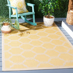 SAFAVIEH Courtyard Charleen Indoor/ Outdoor Waterproof Patio Backyard Rug