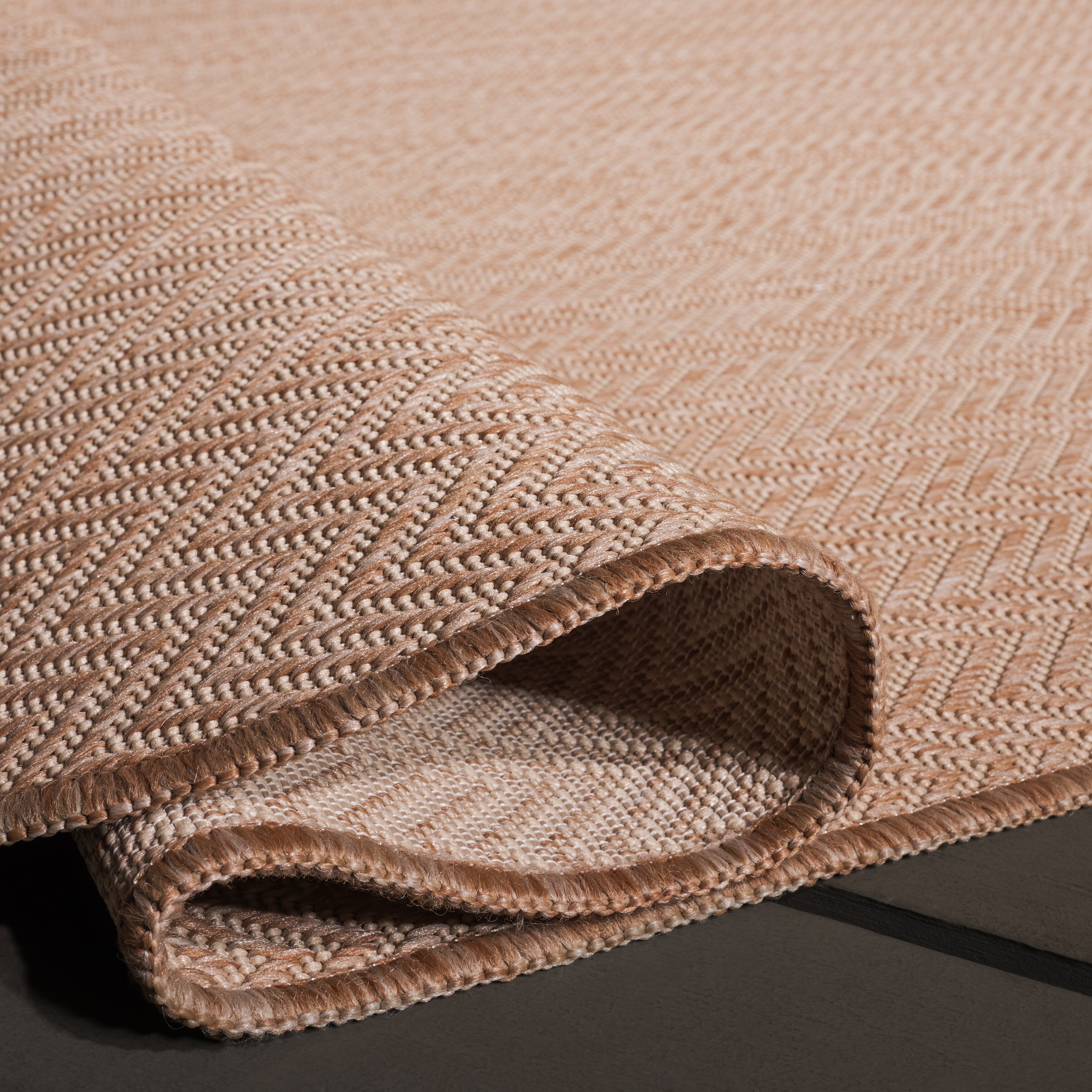 SAFAVIEH Courtyard Ilmur Indoor/ Outdoor Waterproof Patio Backyard Rug