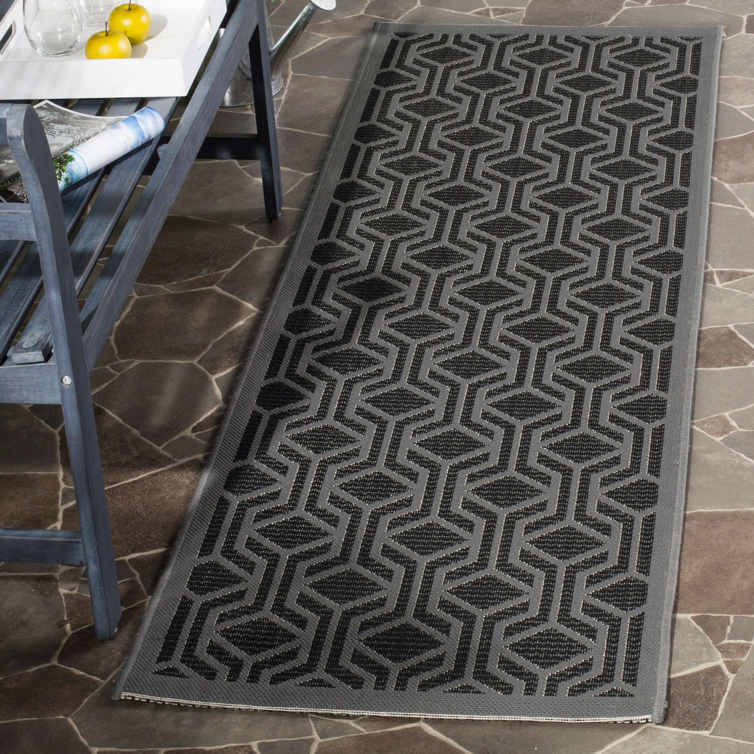 SAFAVIEH Courtyard Jeanine Indoor/ Outdoor Waterproof Patio Backyard Rug