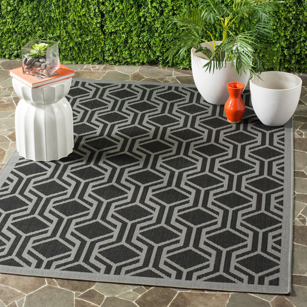 SAFAVIEH Courtyard Jeanine Indoor/ Outdoor Waterproof Patio Backyard Rug