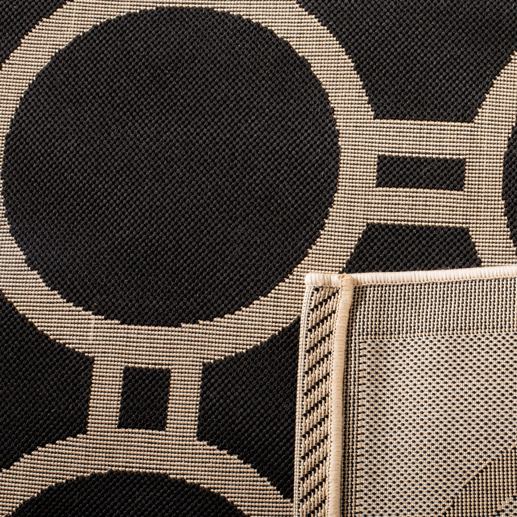 SAFAVIEH Courtyard Nira Indoor/ Outdoor Waterproof Patio Backyard Rug