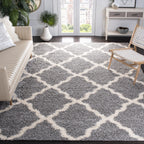 SAFAVIEH Dallas Shag Darina Trellis 1.5-inch Thick Rug