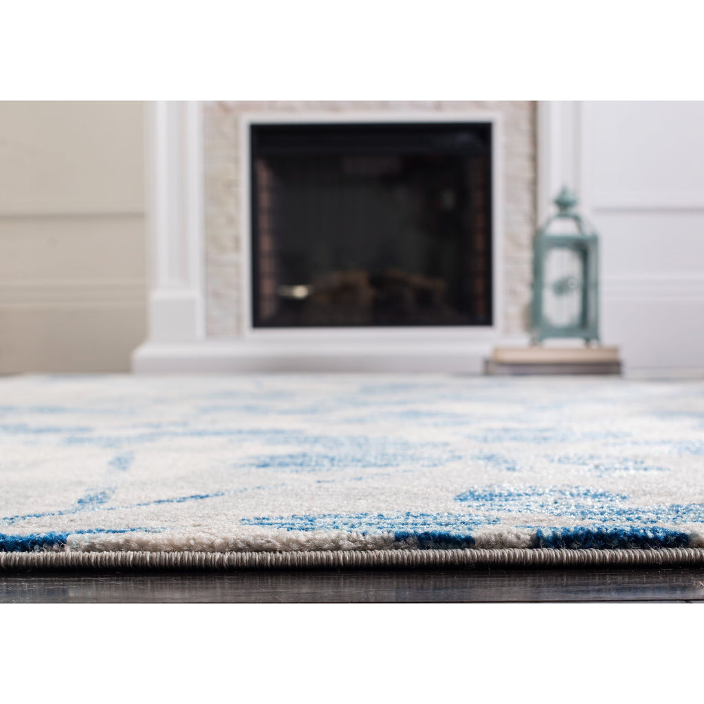 SAFAVIEH Evoke Floral Amale Area Rug