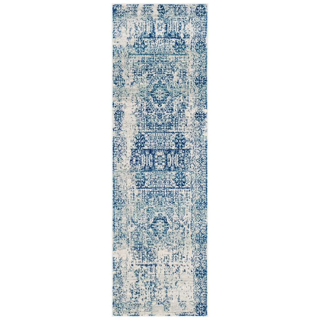 SAFAVIEH Evoke Gioia Vintage Boho Medallion Distressed Rug