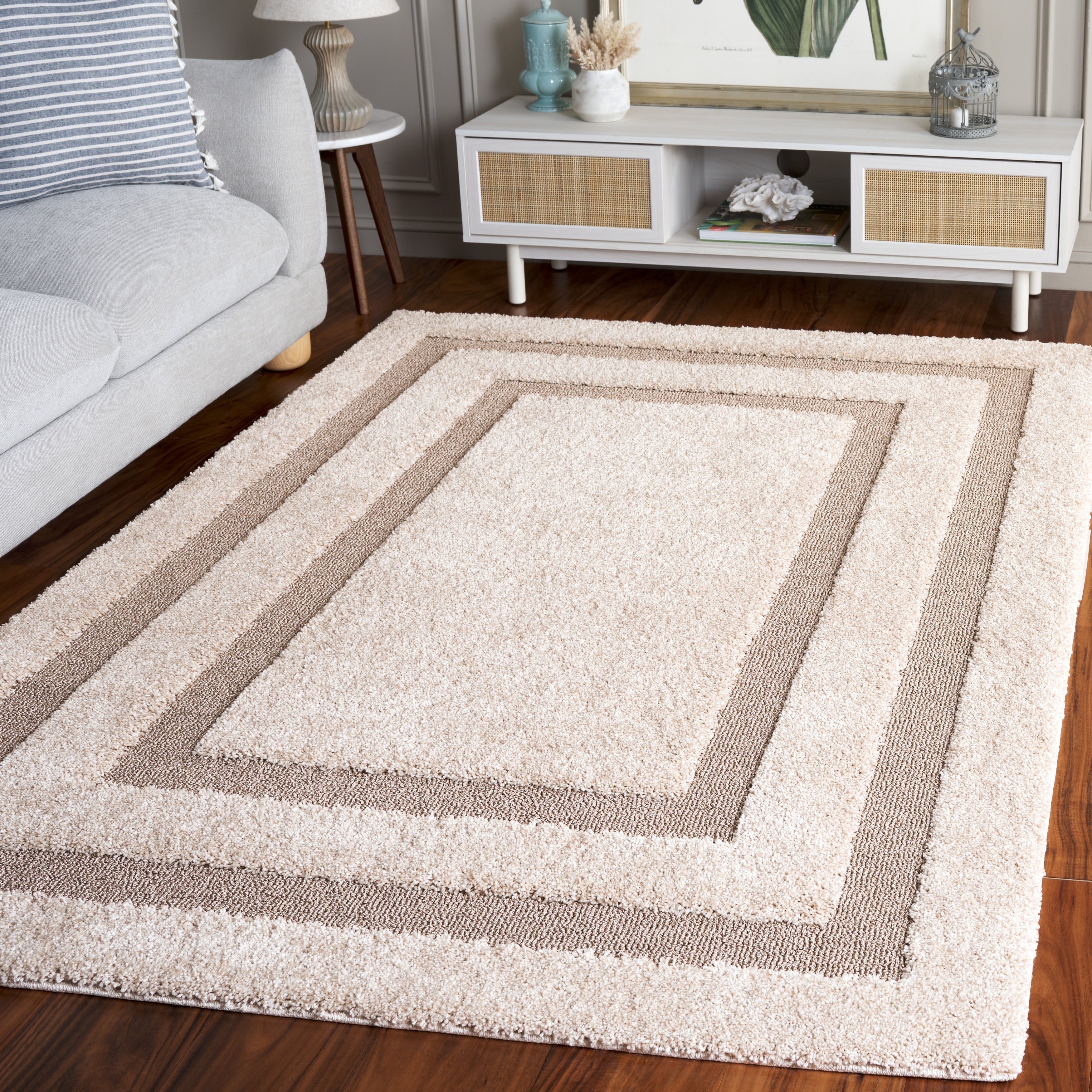 SAFAVIEH Florida Shag Antigoni Border 1.2-inch Thick Rug