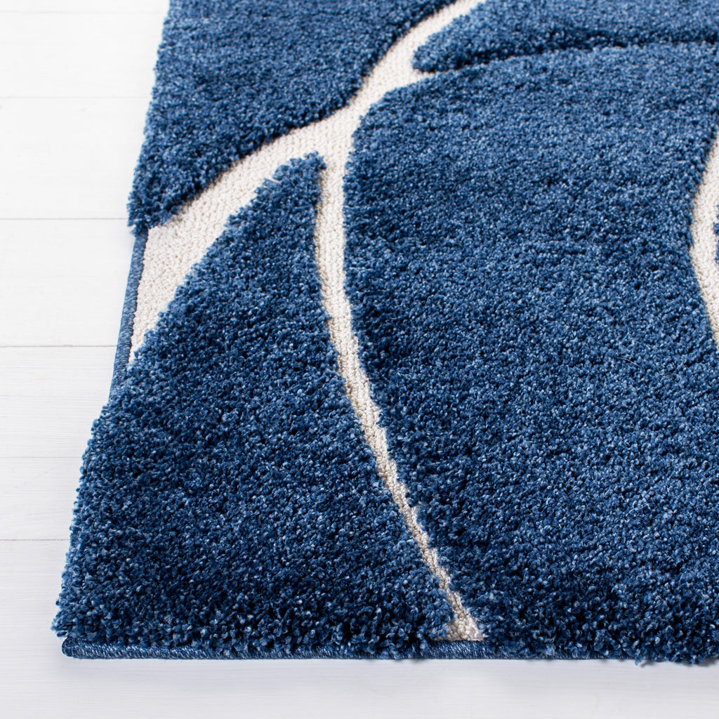 SAFAVIEH Florida Shag Staka Abstract Waves 1.2-inch Area Rug