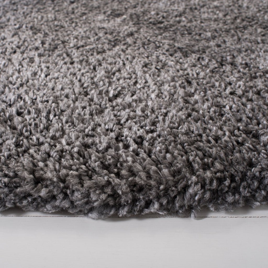 SAFAVIEH Fontana Shag Dagi Solid 2-inch Thick Rug