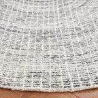 SAFAVIEH Handmade Abstract Maggy Modern Wool Rug