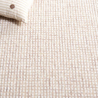 SAFAVIEH Handmade Abstract Marikka Modern Viscose Rug