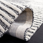 SAFAVIEH Handmade Abstract Sofoula Modern Wool Rug