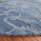 SAFAVIEH Handmade Anatolia Liilia Rug