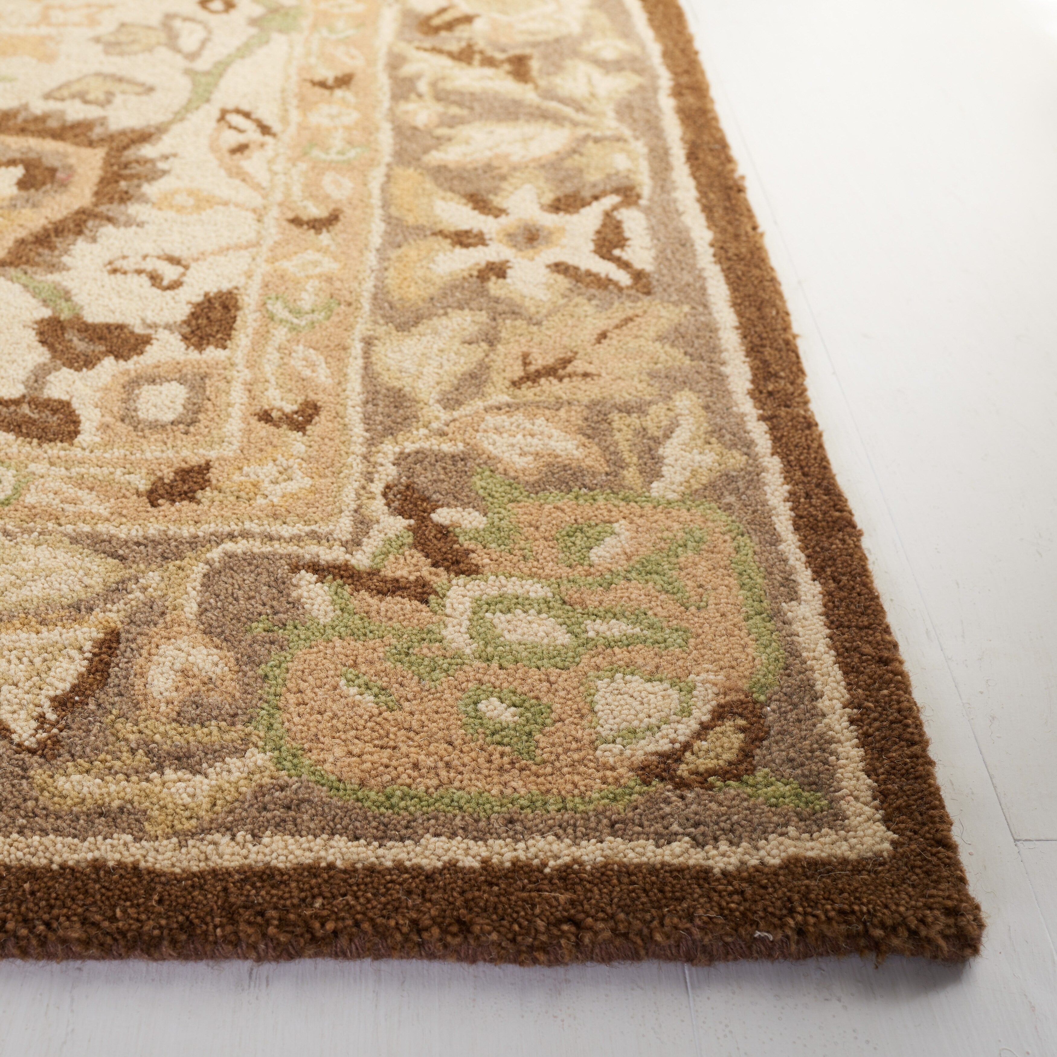 SAFAVIEH Handmade Anatolia Renelle Traditional Oriental Hand-spun Wool Rug