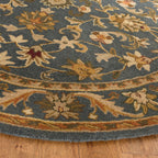 SAFAVIEH Handmade Antiquity Talvikki Traditional Oriental Wool Rug