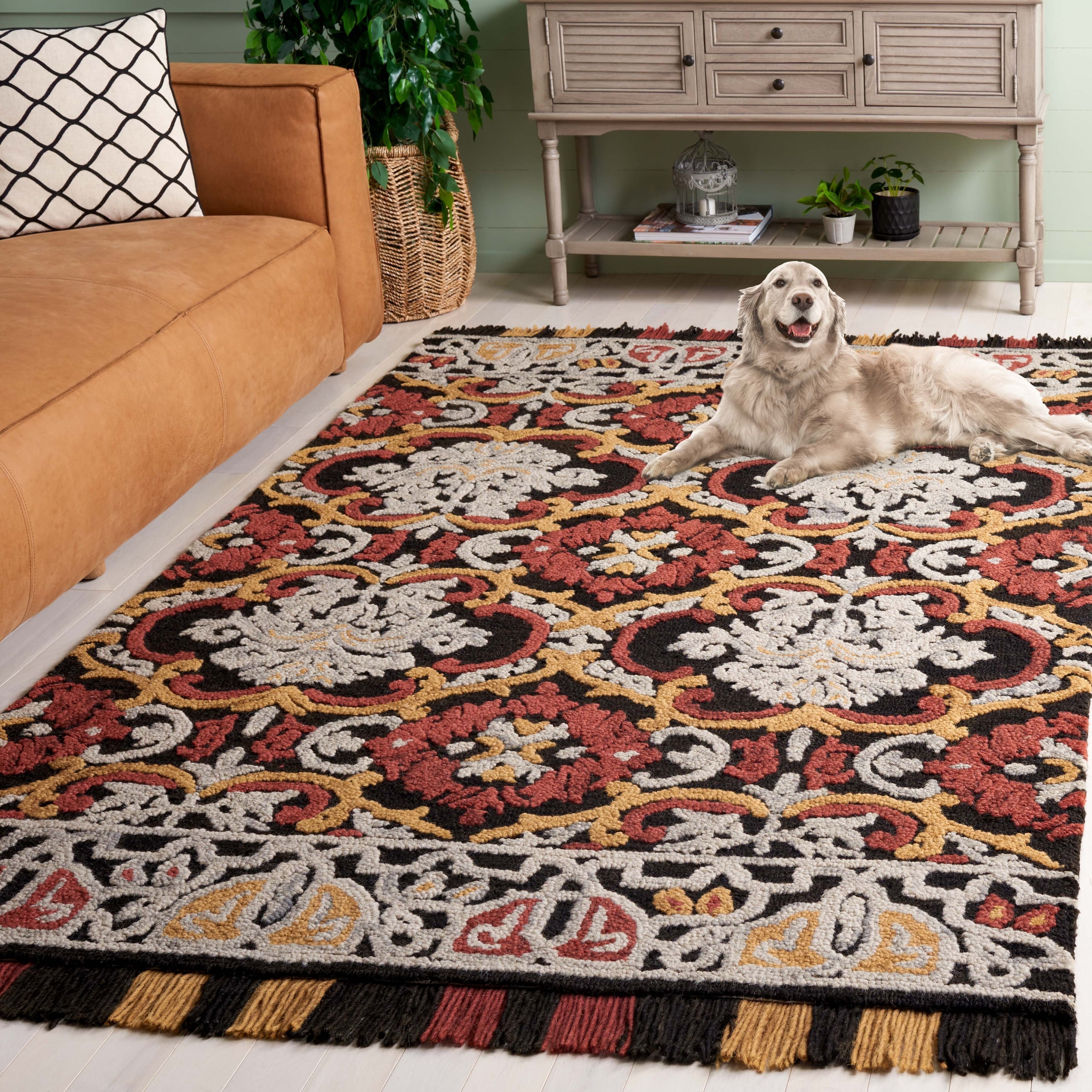 SAFAVIEH Handmade Blossom Porzia Floral Wool Rug