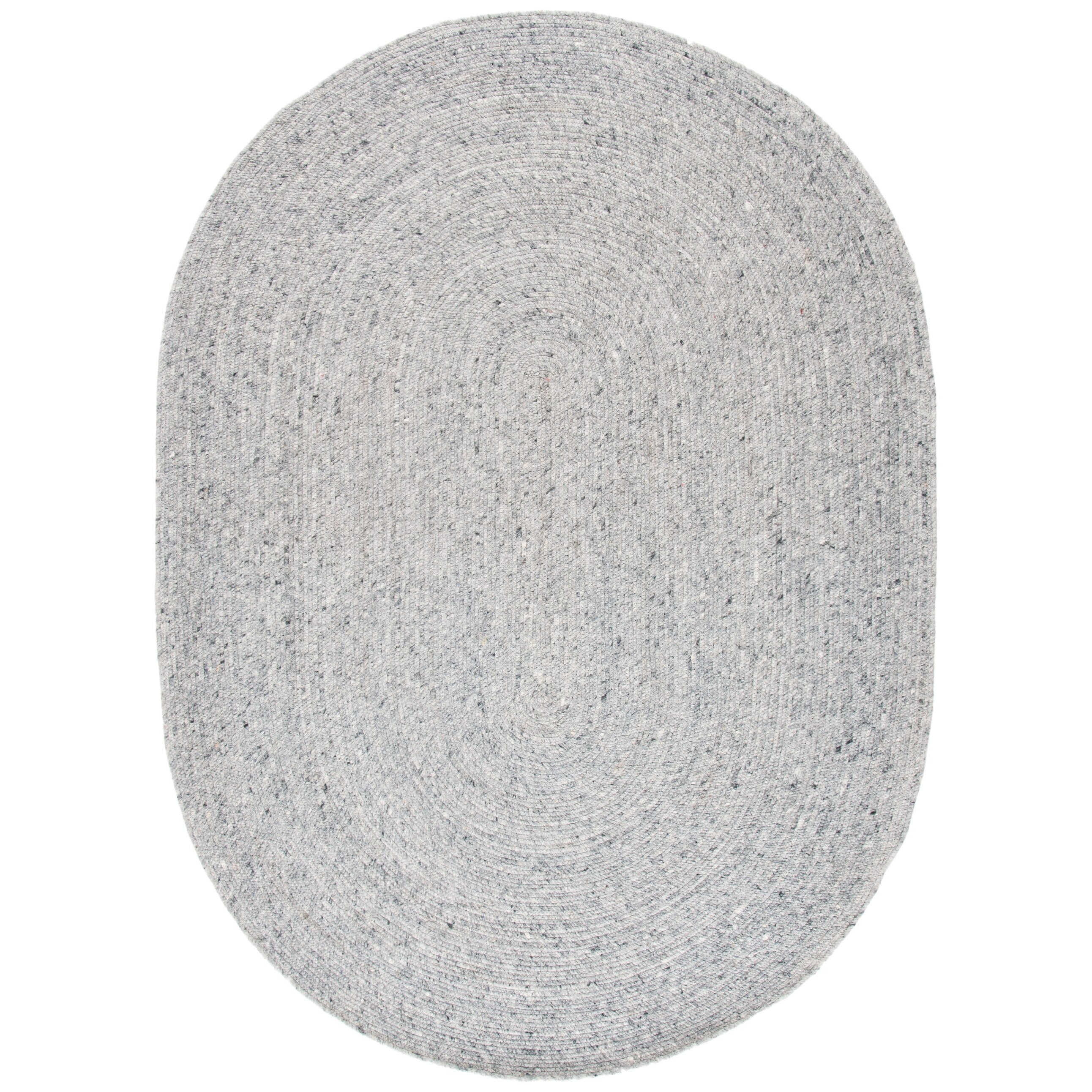 SAFAVIEH Handmade Braided Hande Country Wool Rug