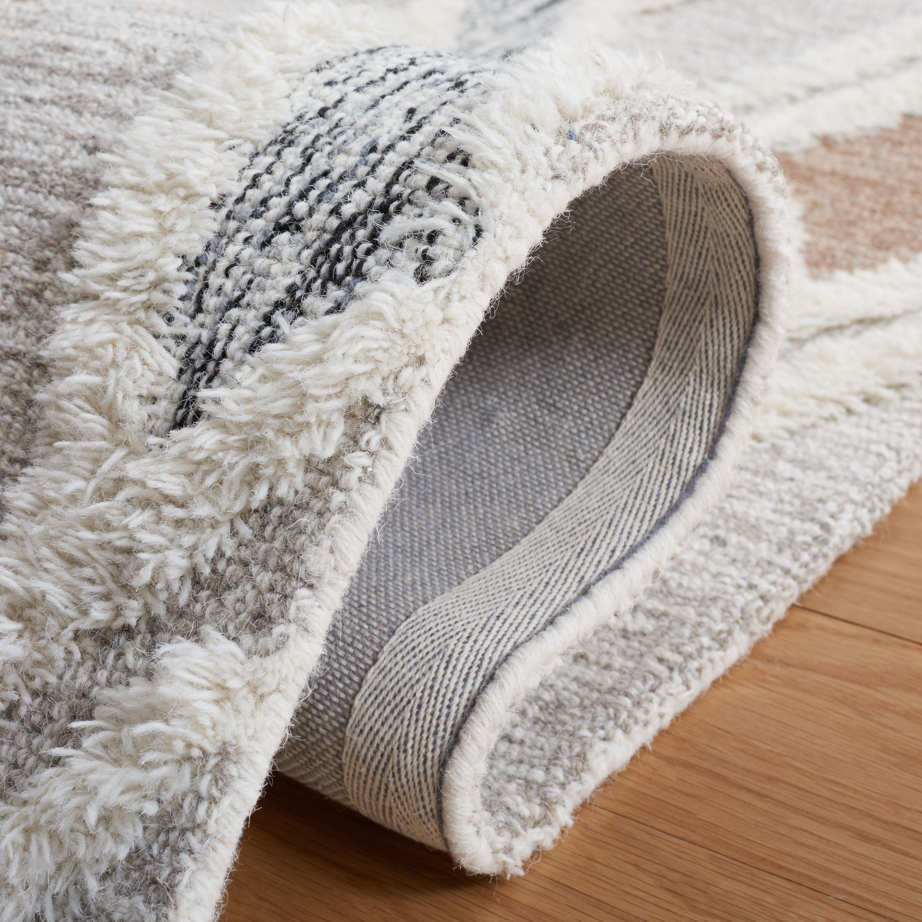 SAFAVIEH Handmade Casablanca Griet Moroccan Wool Rug