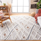 SAFAVIEH Handmade Casablanca Griet Moroccan Wool Rug