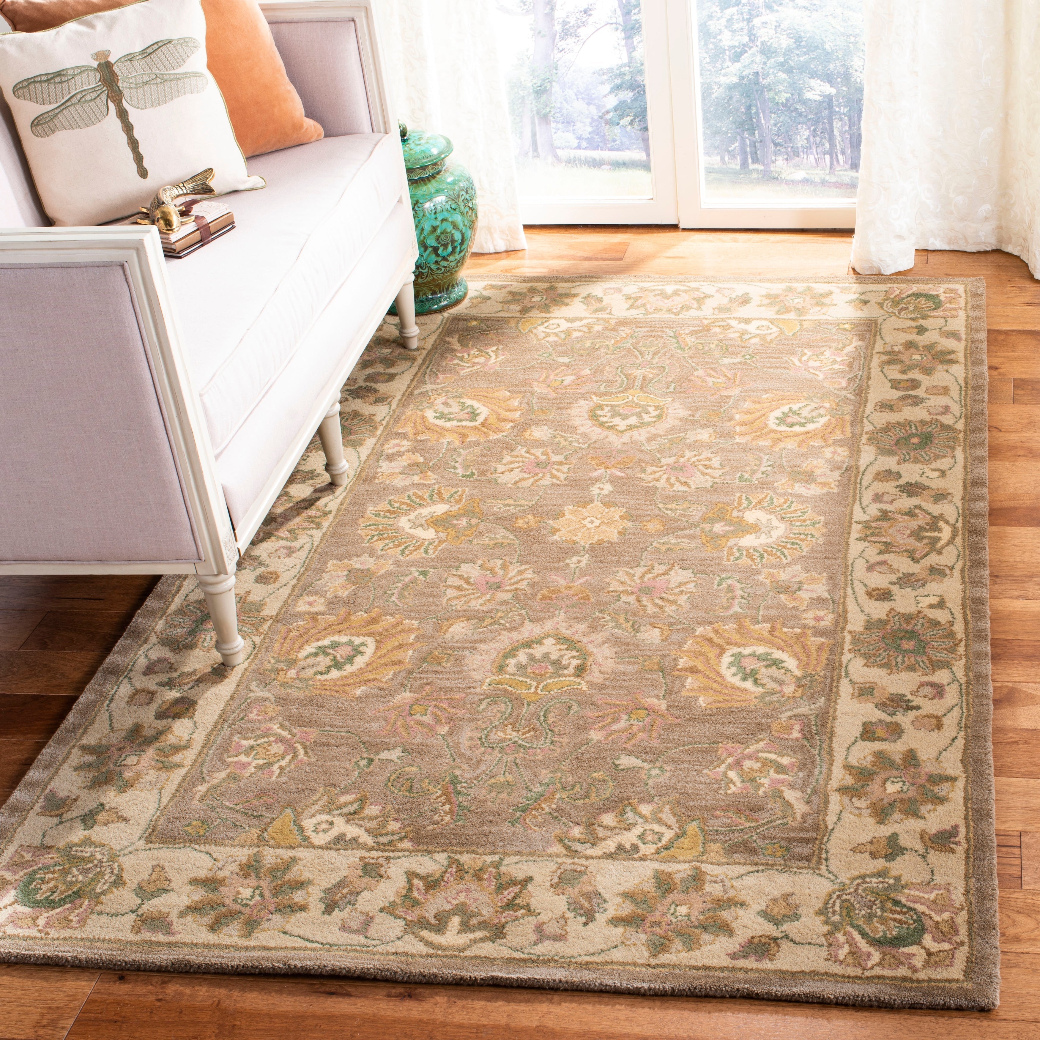SAFAVIEH Handmade Heritage Kimono Traditional Oriental Wool Rug