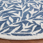 SAFAVIEH Handmade Jardin Mariegret Wool Rug