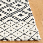 SAFAVIEH Handmade Marbella Gillette Boho Geometric Wool & Viscose