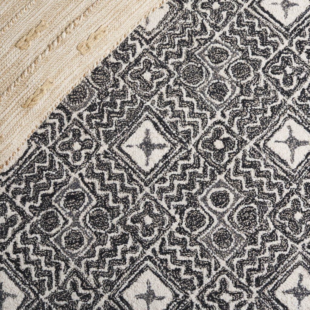 SAFAVIEH Handmade Micro-Loop Lutetia Wool Rug