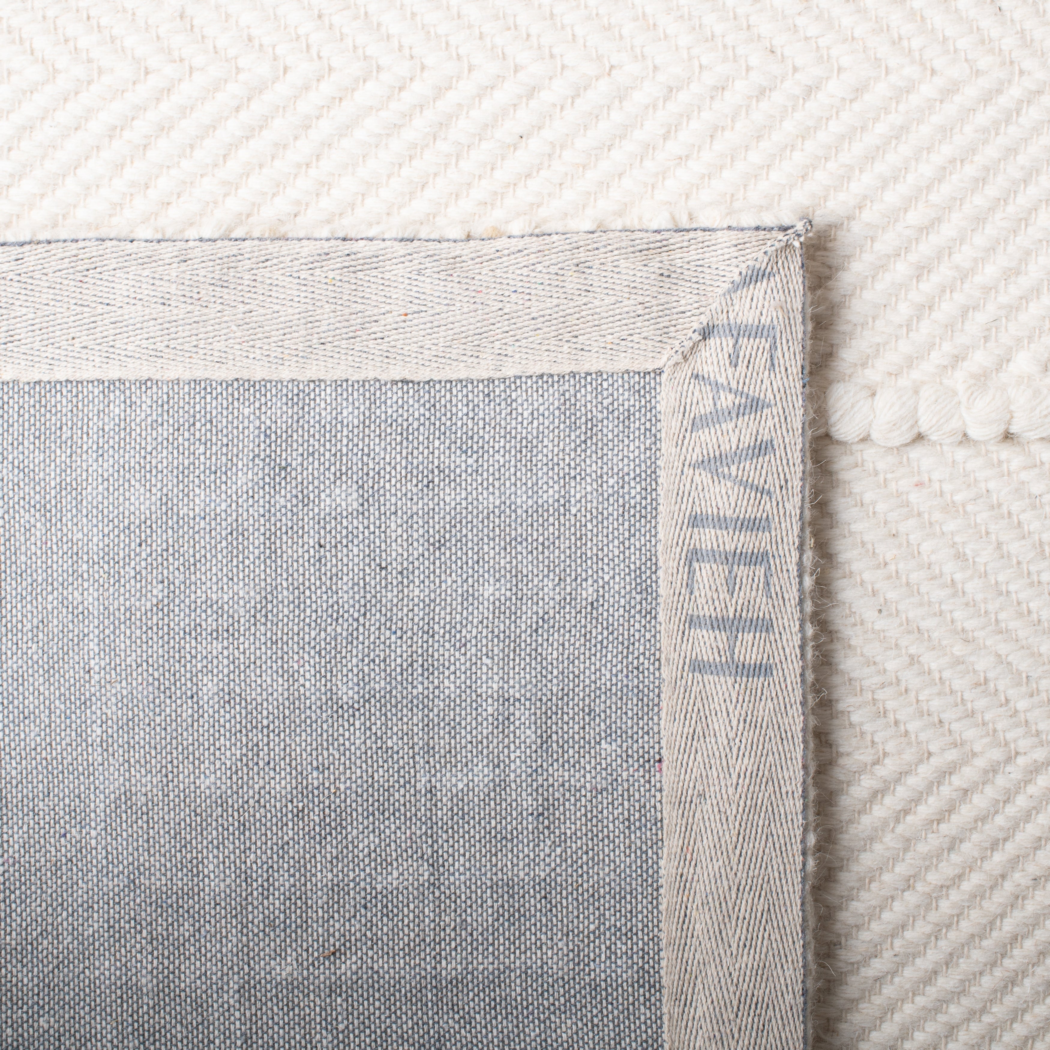 SAFAVIEH Handmade Natura Ardy Wool Rug