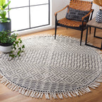 SAFAVIEH Handmade Natura Estel Wool Fringe Rug