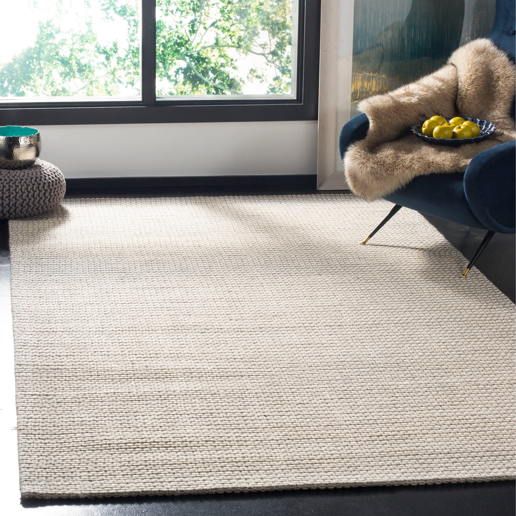SAFAVIEH Handmade Natura Gerrita Wool Area Rug