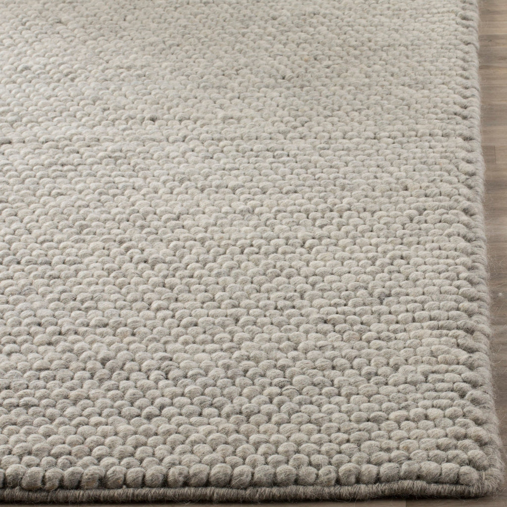 SAFAVIEH Handmade Natura Gonnie Wool Rug