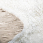 SAFAVIEH Handmade Sheepskin Brittnie Genuine Pelt Rug