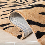 SAFAVIEH Handmade Soho Latoyia Tiger N.Z. Wool Rug