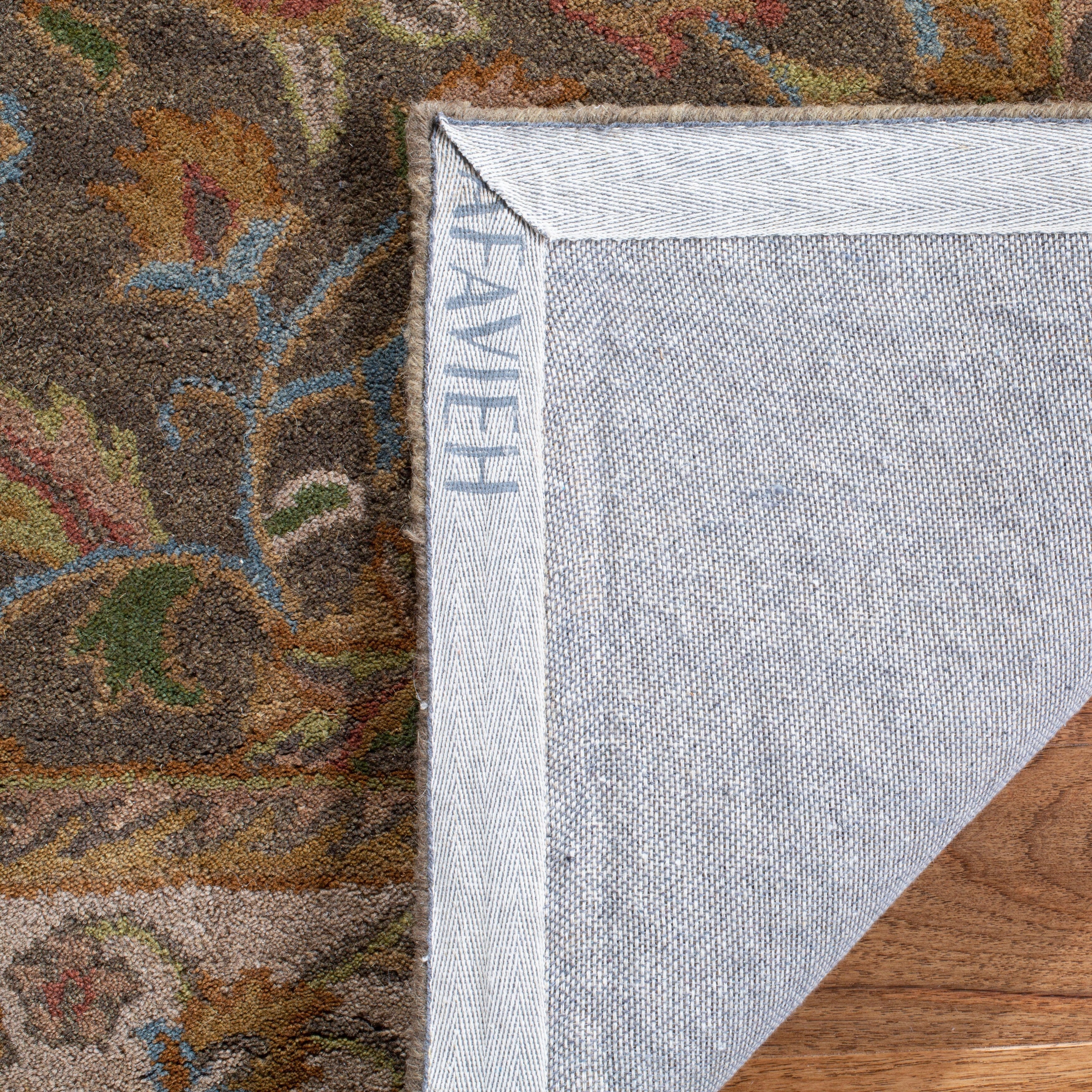 SAFAVIEH Heritage Tracie Hand-tufted Wool Oriental Area Rug