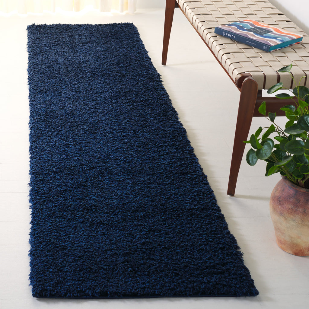 SAFAVIEH Lindsay Shag Luann Contemporary Rug
