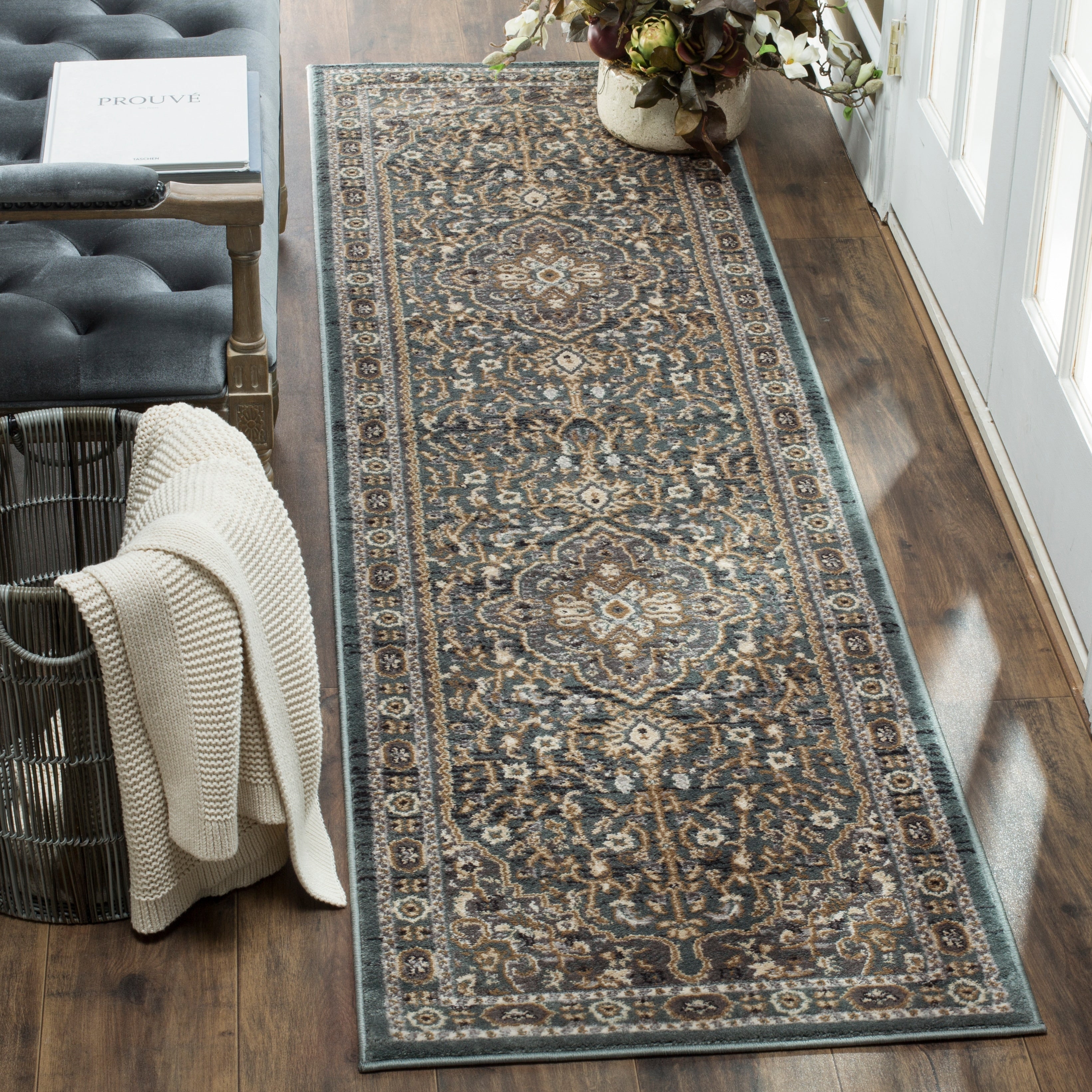 SAFAVIEH Lyndhurst Jill Traditional Oriental Rug
