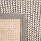 SAFAVIEH Natural Fiber Evia Sisal & Wool Rug