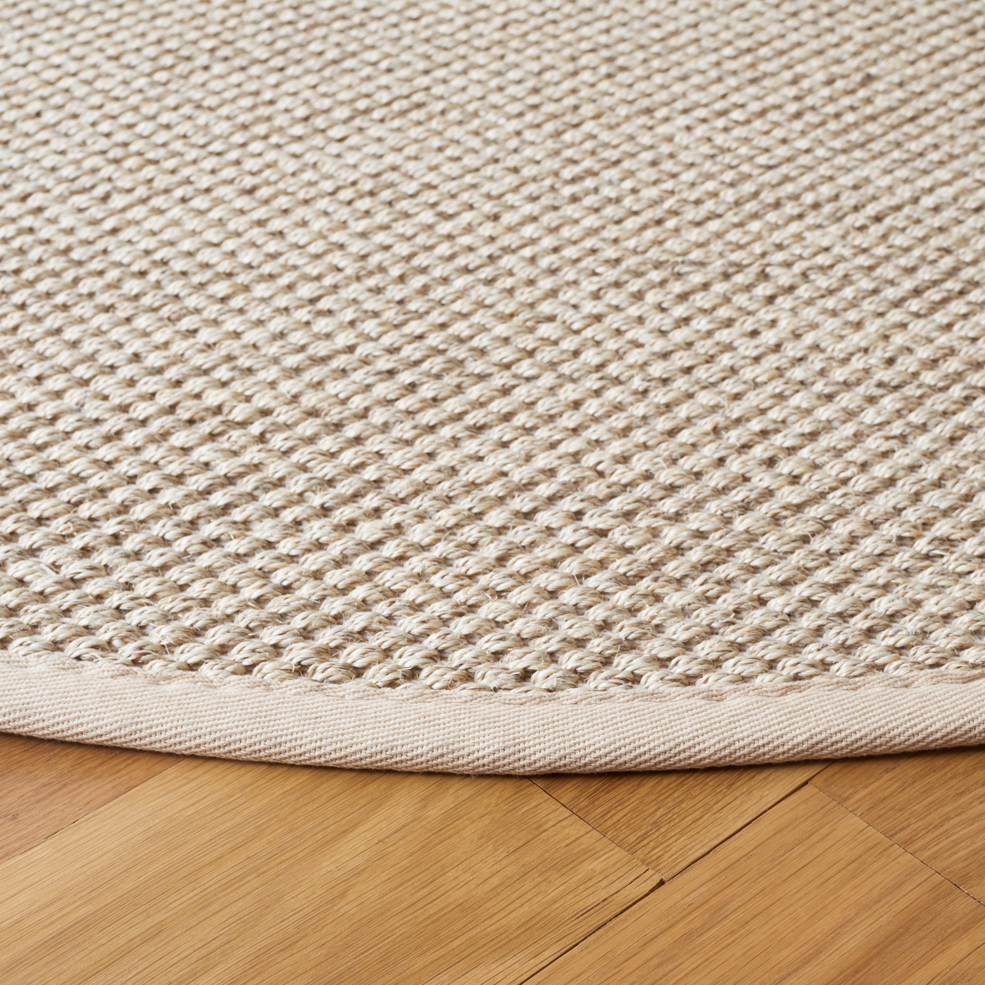SAFAVIEH Natural Fiber Lorine Casual Border Sisal Rug