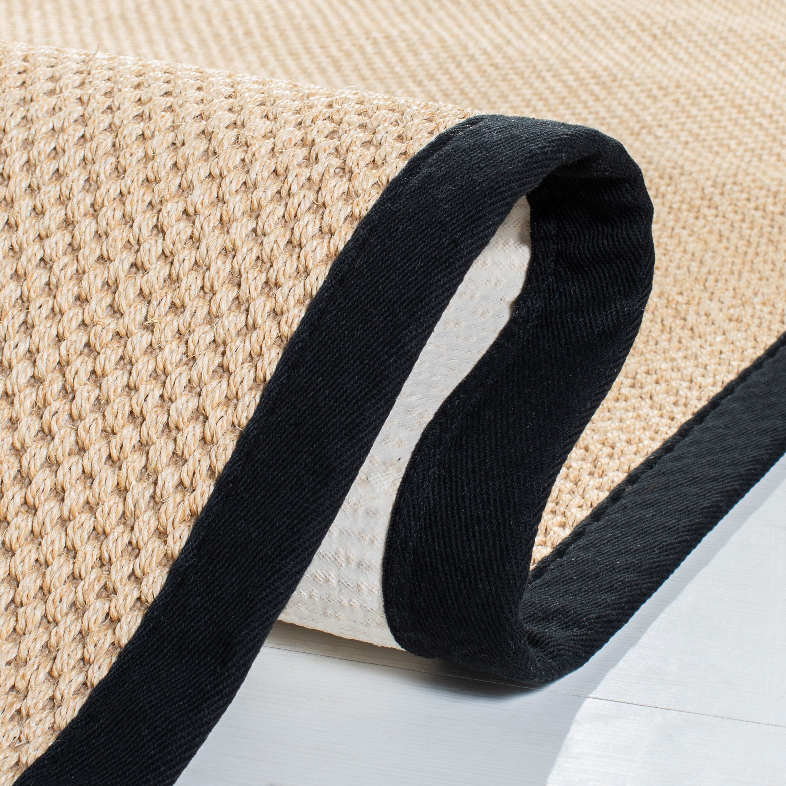 SAFAVIEH Natural Fiber Venus Casual Border Sisal Rug