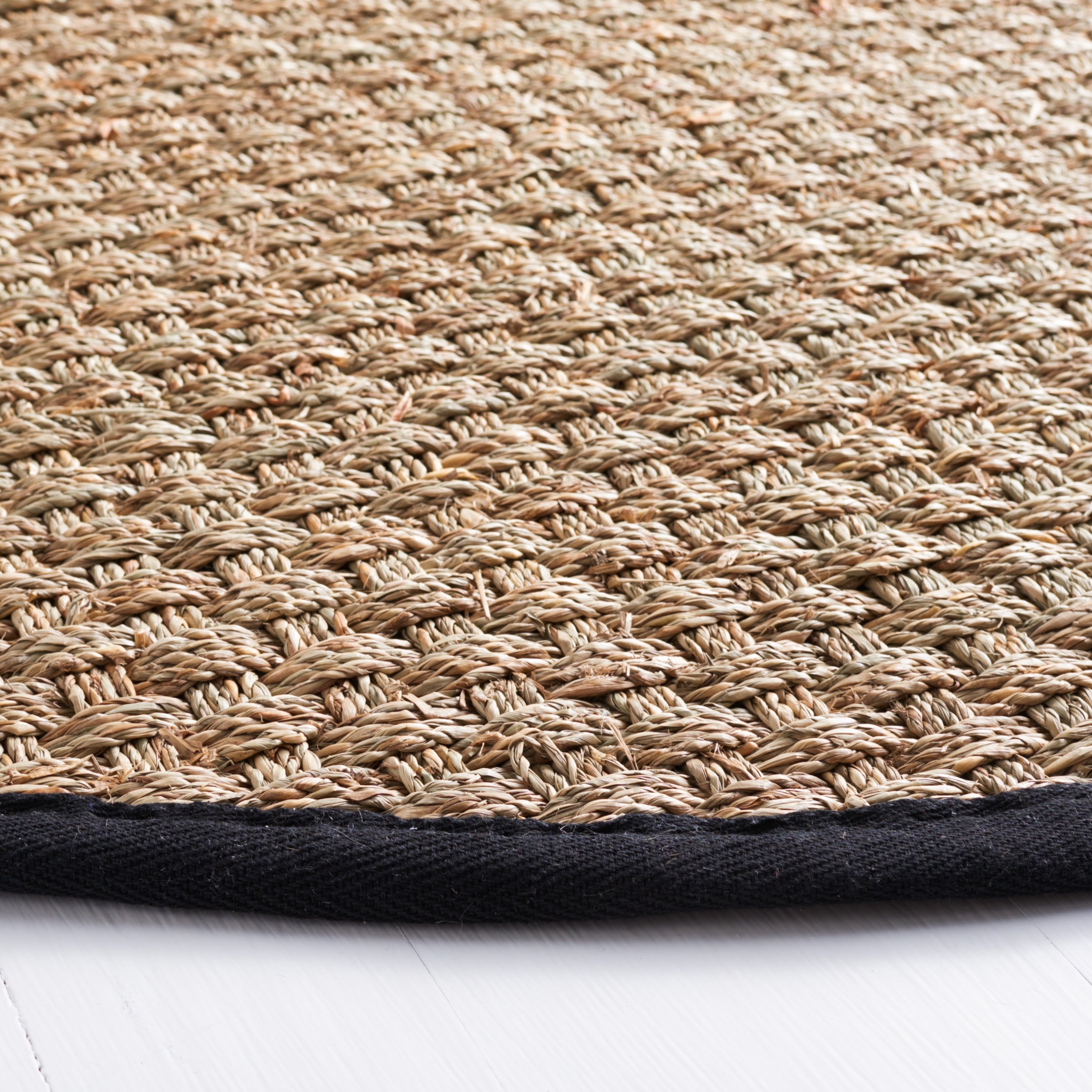 SAFAVIEH Natural Fiber Zymryd Basketweave Seagrass Rug