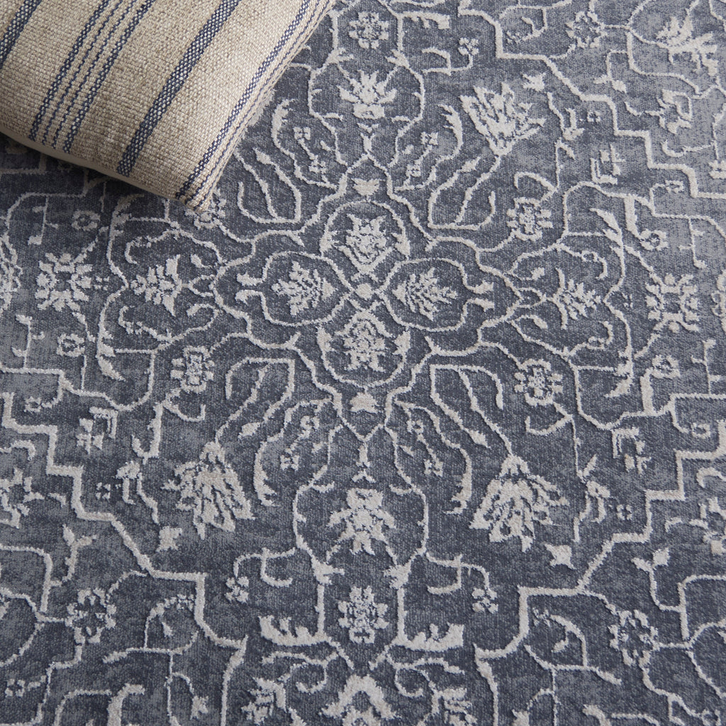 SAFAVIEH Reflection Elzada Oriental Rug