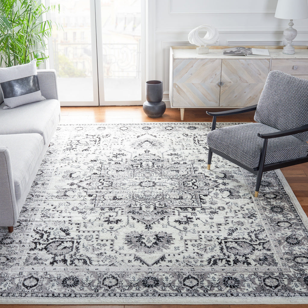 SAFAVIEH Skyler Agoritsa Oriental Boho Rug