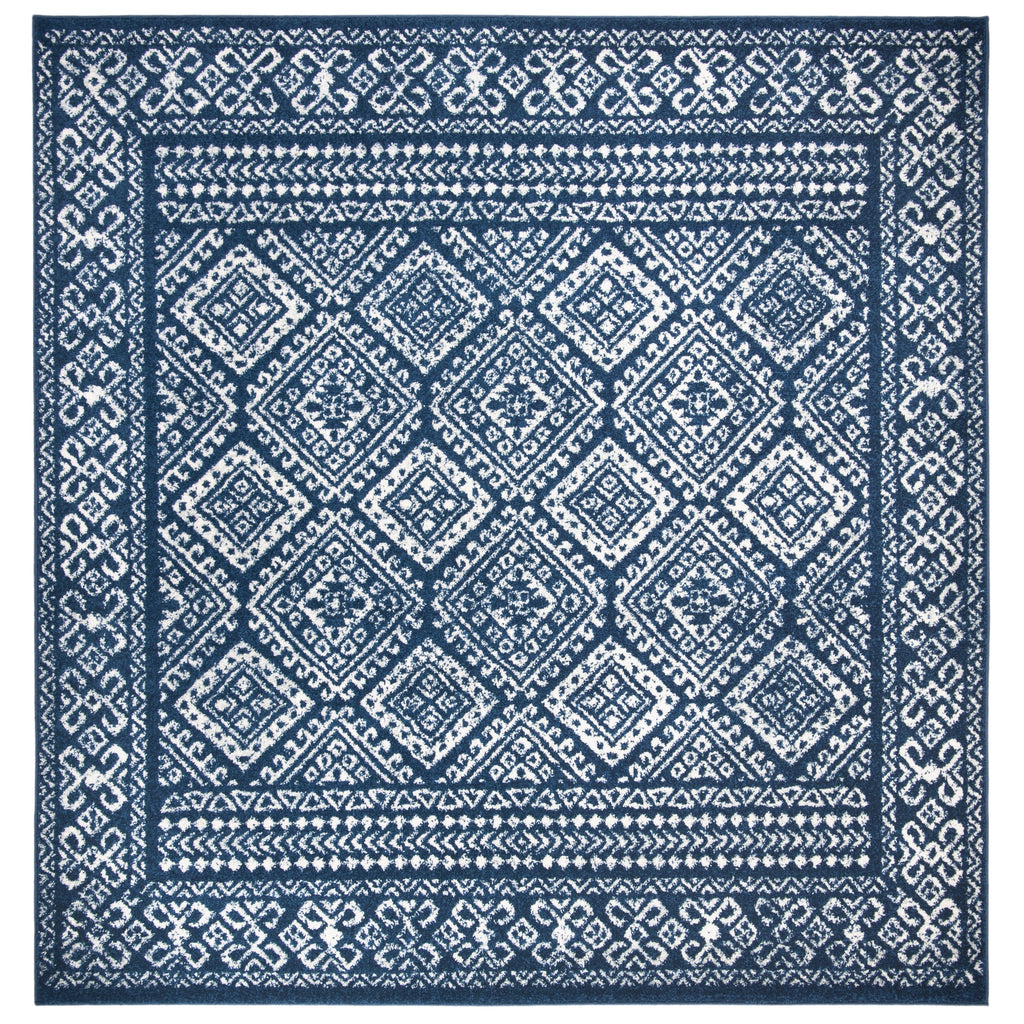SAFAVIEH Tulum Phebe Rustic Moroccan Boho Rug