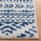 SAFAVIEH Tulum Vetuta Moroccan Boho Chic Area Rug
