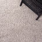 SAFAVIEH Venus Shag Durime 1.75-inch Thick Rug