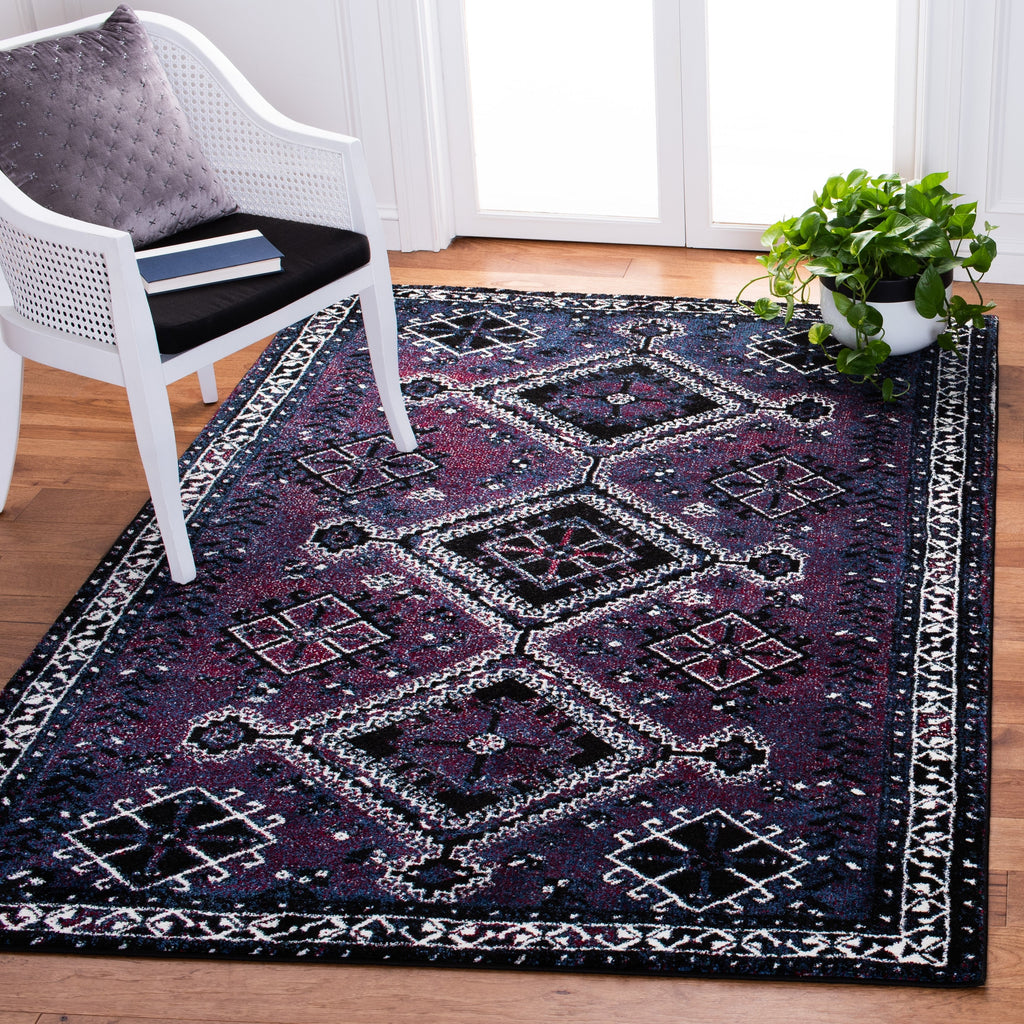 SAFAVIEH Vintage Hamadan Graine Traditional Rug