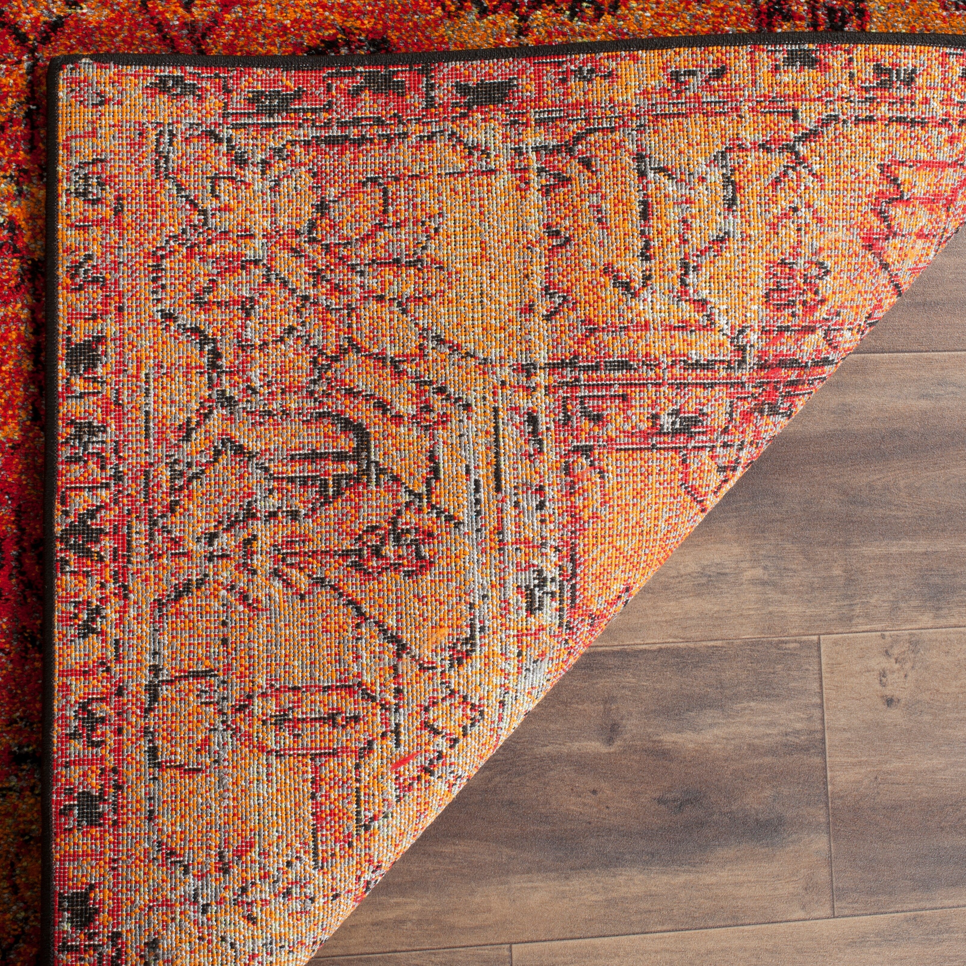 SAFAVIEH Vintage Hamadan Selma Oriental Distressed Rug